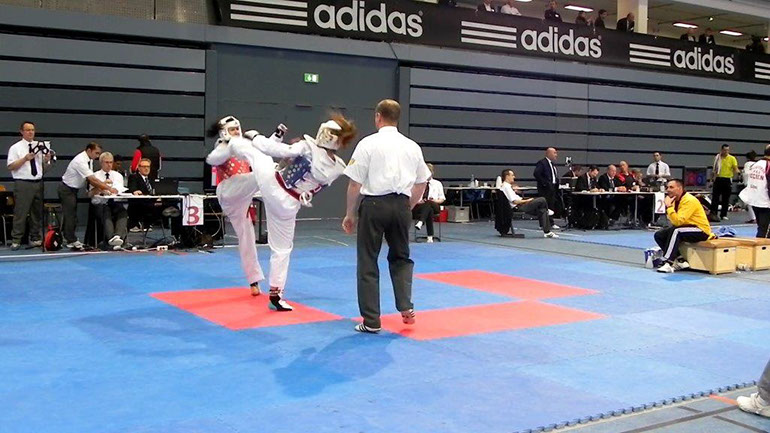 Jasmin blaue Weste Bild 4