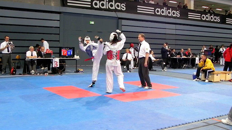 Jasmin blaue Weste Bild 3